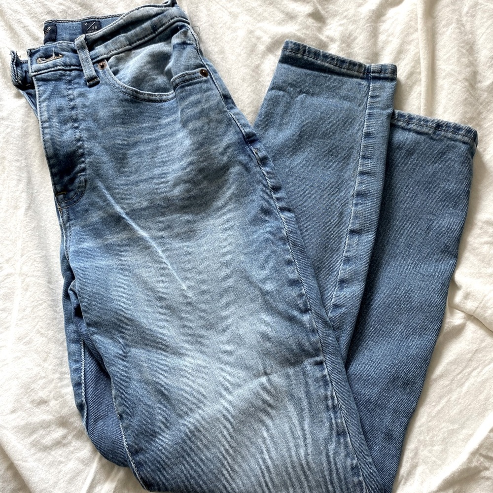 Lucky Brand Straight Fit Jeans